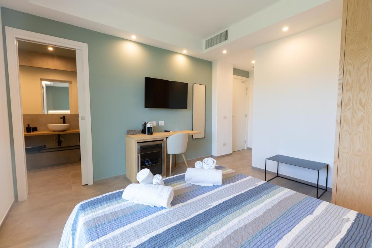 Molo Brin Rooms & Suites Olbia Exteriér fotografie